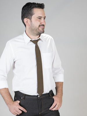 CORBATA CON NUDO DE PALA ESTRECHA 326800